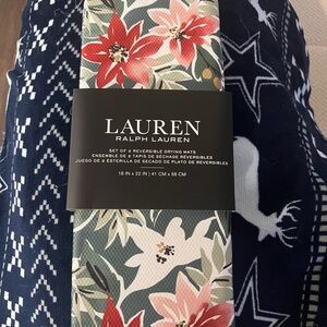 Lauren Ralph Lauren Poinsettia  Reversible Drying Mat ONE